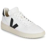 Lage Sneakers Veja V-10