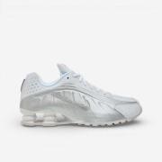Lage Sneakers Nike Shox R4 Wmns "Silver"