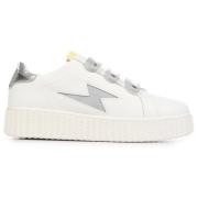 Lage Sneakers Vanessa Wu Maggie Originals