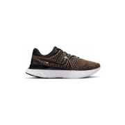 Lage Sneakers Nike React Infinity Run Flyknit 3