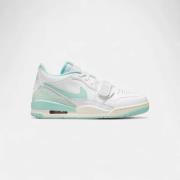 Lage Sneakers Nike Jordan Legacy 312 Low White Light Dew (Women's)