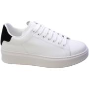 Lage Sneakers GaËlle Paris 146484