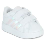Lage Sneakers adidas GRAND COURT 3.0 CF I