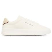 Lage Sneakers Tommy Hilfiger Th Court Lth Detail Ess