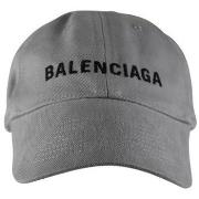Pet Balenciaga -