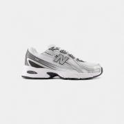 Lage Sneakers New Balance 740 White Metallic Silver Black