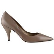 Pumps The Row -