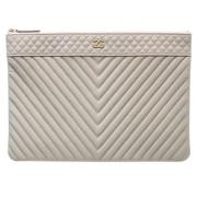 Tweedehands Leren Pochettes-Minaudieres Chanel Vintage , Beige , Dames