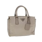 Pre-owned Nylon prada-bags Prada Vintage , Gray , Dames