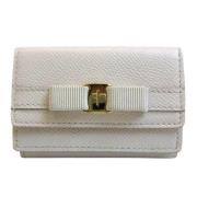 Pre-owned Leather wallets Salvatore Ferragamo Pre-owned , White , Dame...