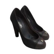 Pre-owned Leather heels Chanel Vintage , Black , Dames