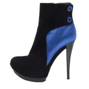 Pre-owned Suede boots Casadei Pre-owned , Black , Dames