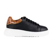 Trendy Leren Sneakers voor Dames Emporio Armani , Black , Dames