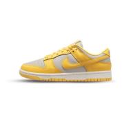 Klieke Leren Sneakers Nike , Yellow , Dames