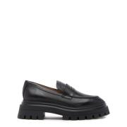 Chiffon Calf Loafers Stuart Weitzman , Black , Dames