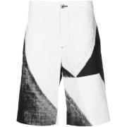 Stijlvolle bedrukte katoenen bermuda shorts Alexander McQueen , Black ...