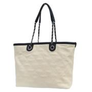 Pre-owned Leather totes Chanel Vintage , Beige , Dames