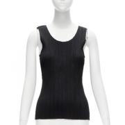 Pre-owned Polyester tops Issey Miyake Pre-owned , Black , Dames