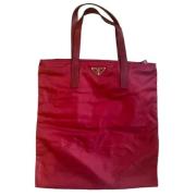 Pre-owned Nylon prada-bags Prada Vintage , Red , Dames