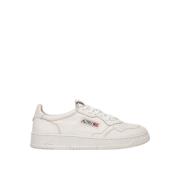 Stijlvolle Sneakers voor Mannen en Vrouwen Autry , White , Dames