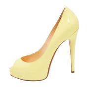 Pre-owned Leather heels Christian Louboutin Pre-owned , Yellow , Dames