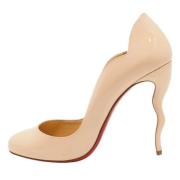 Pre-owned Leather heels Christian Louboutin Pre-owned , Beige , Dames
