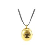 Pre-owned Metal chanel-jewelry Chanel Vintage , Yellow , Dames