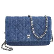 Pre-owned Canvas wallets Chanel Vintage , Blue , Dames