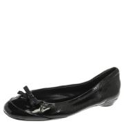 Pre-owned Leather flats Prada Vintage , Black , Dames