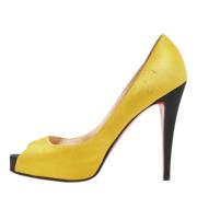 Pre-owned Satin heels Christian Louboutin Pre-owned , Yellow , Dames