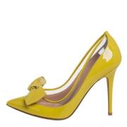 Pre-owned Leather heels Valentino Vintage , Yellow , Dames