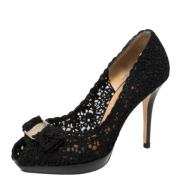 Pre-owned Lace heels Salvatore Ferragamo Pre-owned , Black , Dames