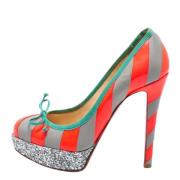 Pre-owned Leather heels Christian Louboutin Pre-owned , Gray , Dames