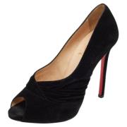 Pre-owned Suede heels Christian Louboutin Pre-owned , Black , Dames