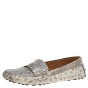 Pre-owned Leather flats Salvatore Ferragamo Pre-owned , Gray , Dames