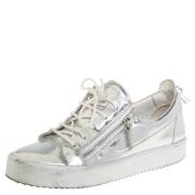 Pre-owned Leather sneakers Giuseppe Zanotti Pre-owned , Gray , Dames