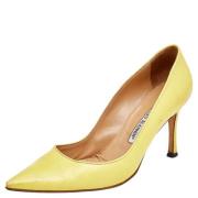 Pre-owned Leather heels Manolo Blahnik Pre-owned , Yellow , Dames