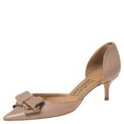 Pre-owned Leather heels Salvatore Ferragamo Pre-owned , Beige , Dames