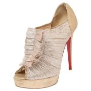 Pre-owned Suede boots Christian Louboutin Pre-owned , Beige , Dames