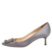 Pre-owned Satin heels Manolo Blahnik Pre-owned , Gray , Dames