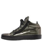 Pre-owned Fabric sneakers Giuseppe Zanotti Pre-owned , Gray , Dames