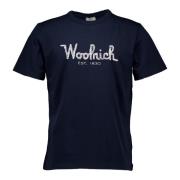 Embroidered logo t-shirts donkerblauw Woolrich , Blue , Heren