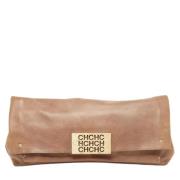 Pre-owned Leather clutches Carolina Herrera Pre-owned , Beige , Dames