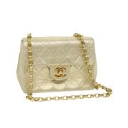 Pre-owned Fabric chanel-bags Chanel Vintage , Yellow , Dames