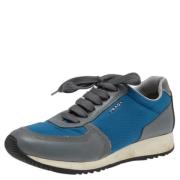 Pre-owned Leather sneakers Prada Vintage , Blue , Dames