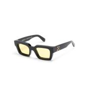 Zwarte zonnebril met origineel etui Off White , Black , Unisex