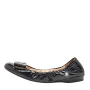 Pre-owned Leather flats Prada Vintage , Black , Dames