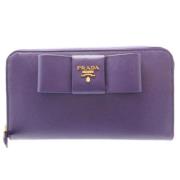 Pre-owned Leather wallets Prada Vintage , Purple , Dames