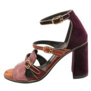 Pre-owned Velvet sandals Hermès Vintage , Pink , Dames