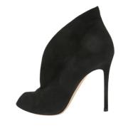 Pre-owned Suede boots Gianvito Rossi Pre-owned , Black , Dames